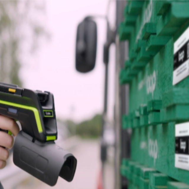 The UK construction sector has ordered over a million RFID tags. What can RFID do for the construction industry?